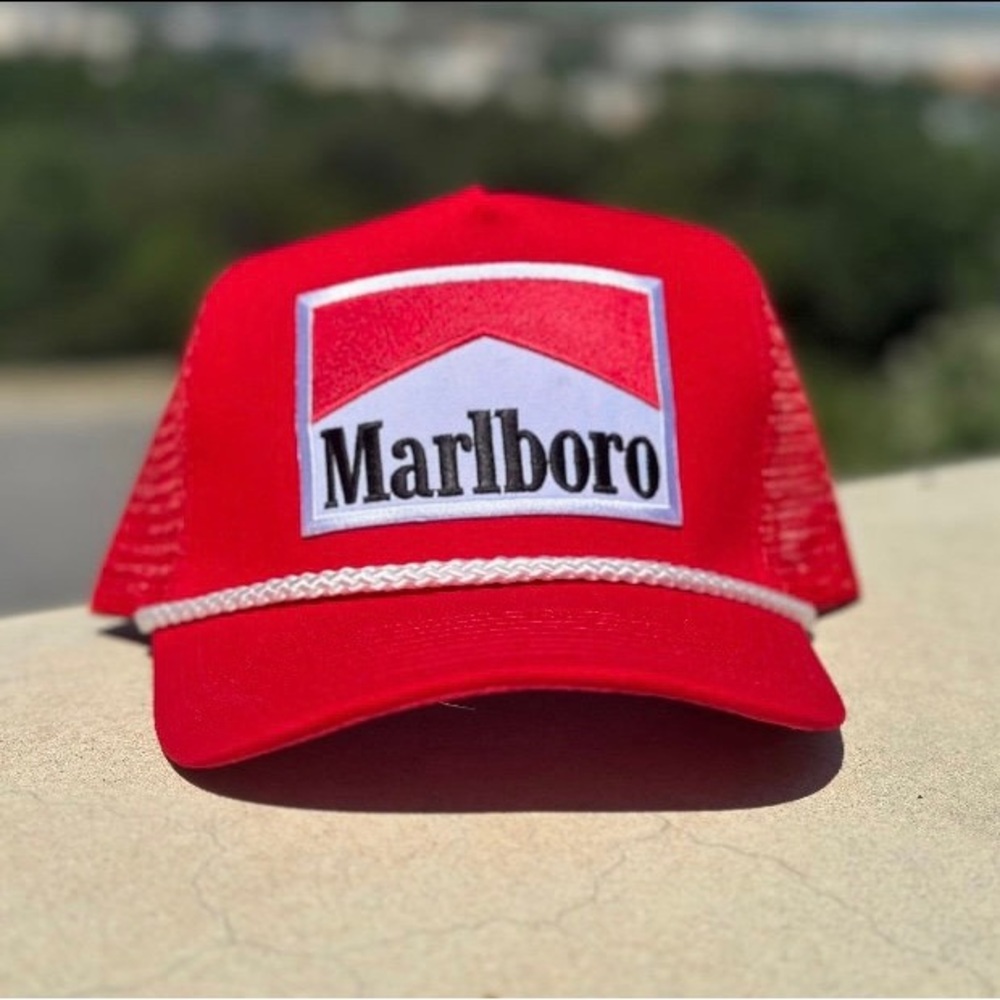 Red Marlboro Rope Cap - Picture 3 of 4